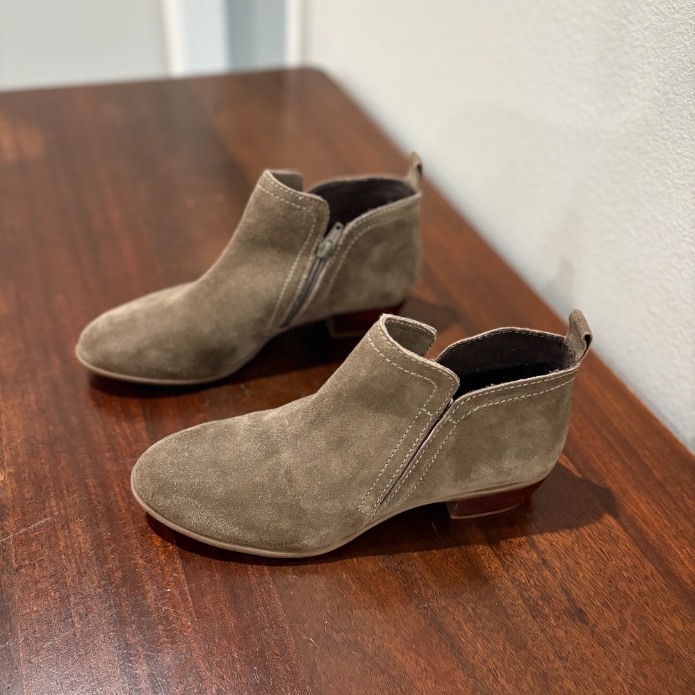 Diba Layla Suede Ankle Boot - Taupe, 9 - Picture 3 of 8